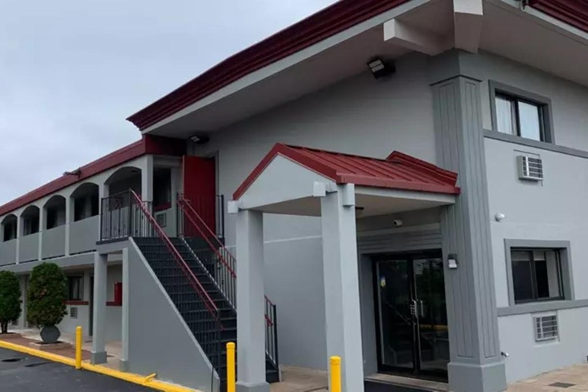 Red Roof Inn Copiague Экстерьер фото